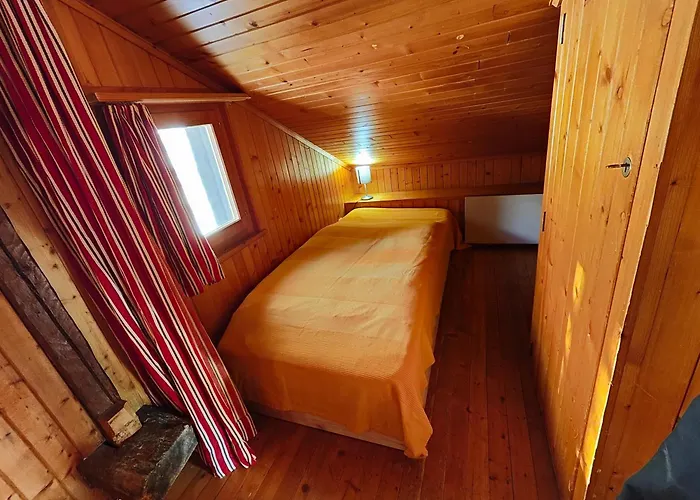 Mazot De L' Arche De Noe Chalé *